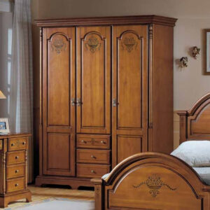 Шкаф платяной трехдверный Campina, цвет орех, 164 см., Испания