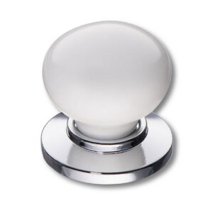 Мебельная ручка-кнопка диаметром 32 мм и высотой 37 мм.